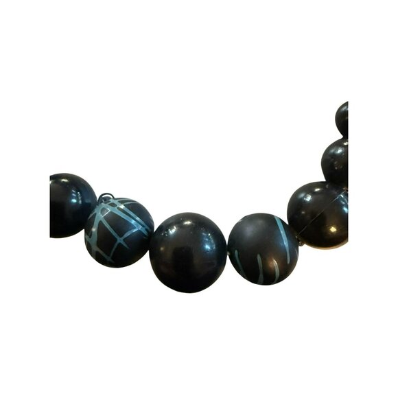 Vintage 30" Black & Gold Beaded Necklace With Decorative Oval Clasp - Picture 5 of 6